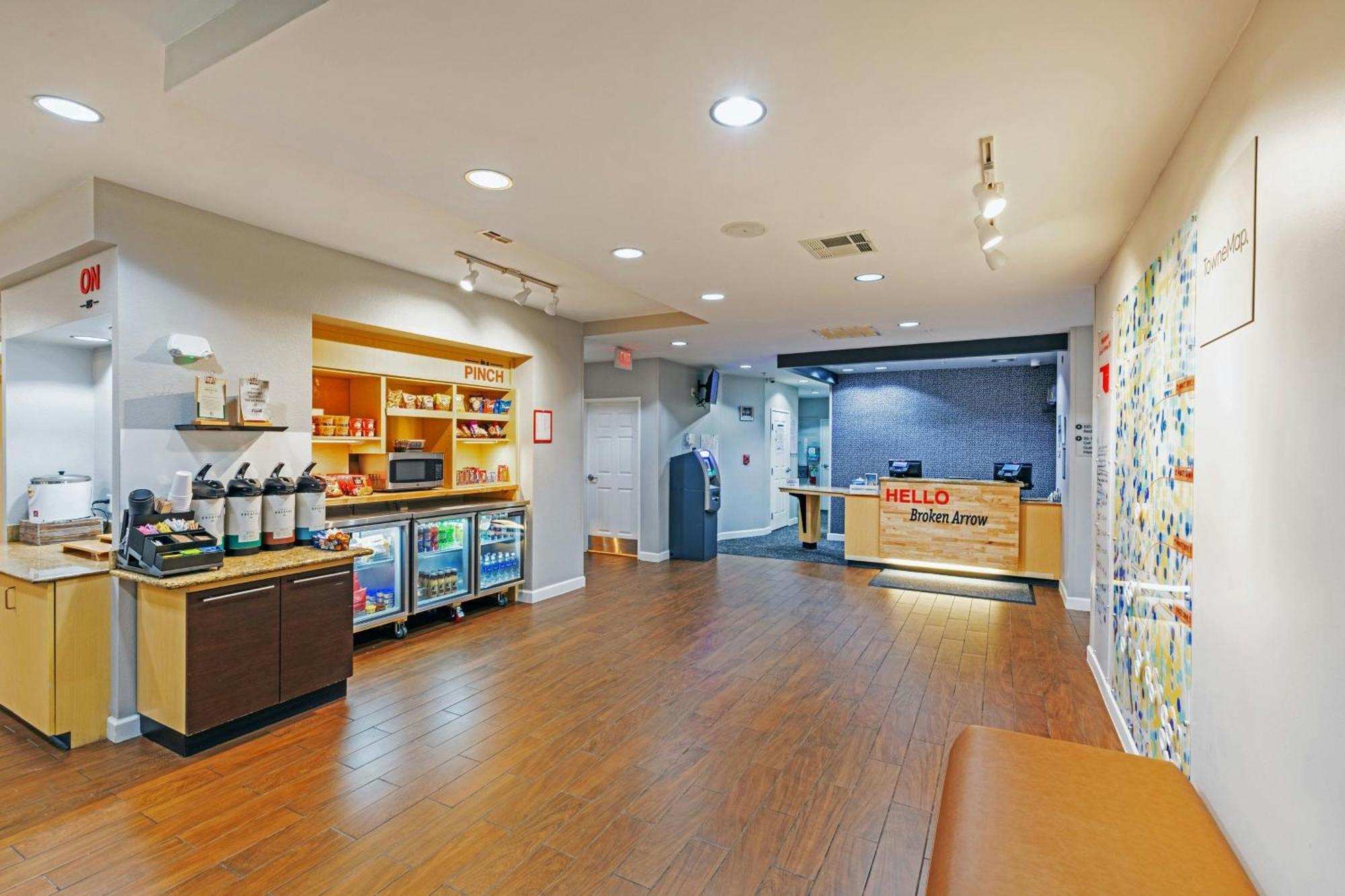 Towneplace Suites By Marriott Tulsa Броукън Ароу Екстериор снимка